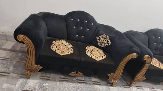 7 seater Sofa set for sale