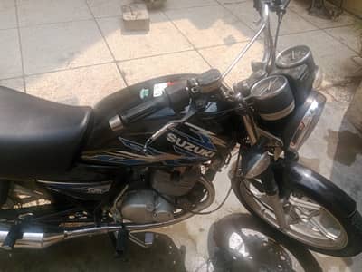 Suzuki GS 150