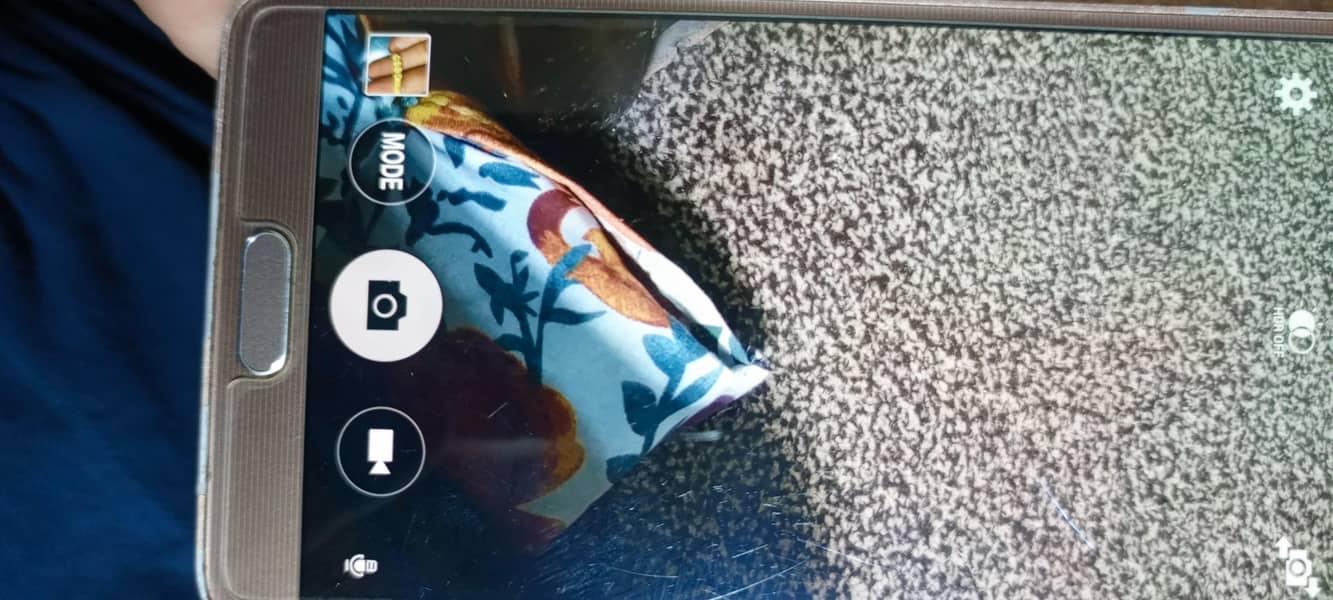 Samsung Note 4 3