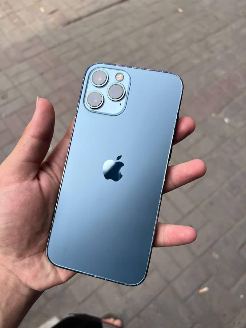 Apple iPhone 12 Pro Max 1