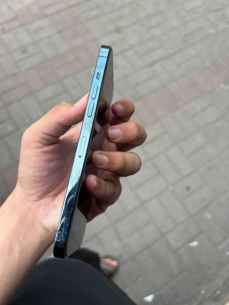 Apple iPhone 12 Pro Max 8