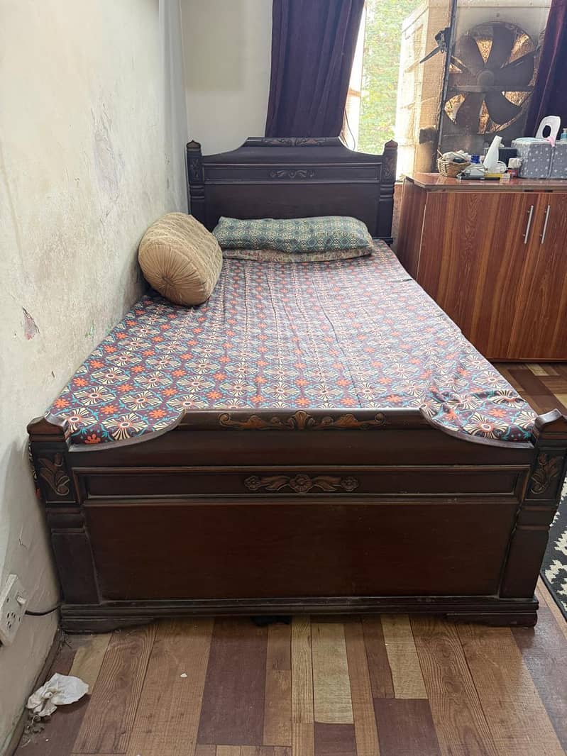 double bed 0