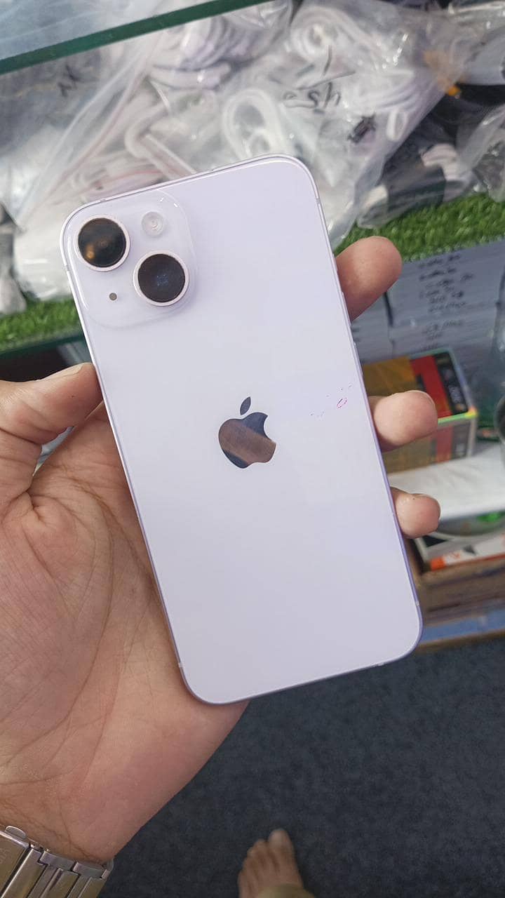 Apple iPhone 14 0
