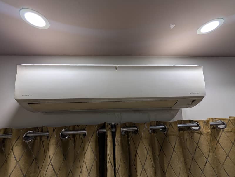 Daikin Inverter Split Ac 4