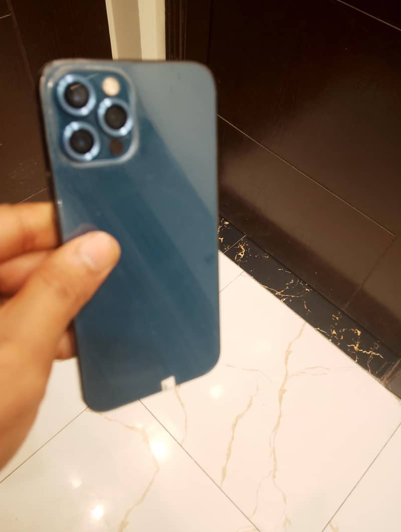 Apple iPhone 12 Pro 2