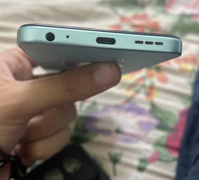 Tecno Spark Go 2
