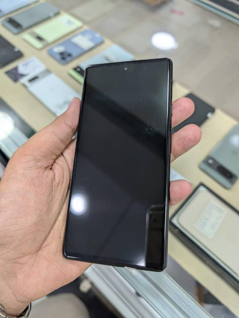 Google Pixel 6 3