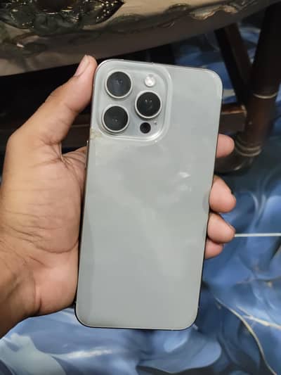 iPhone 15 Pro Max 256 GB