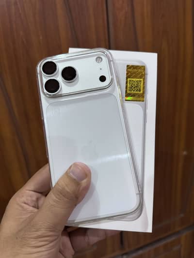 iPhone 17 Pro Max 256GB Silver