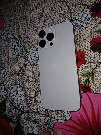 Apple iPhone 16 Pro Max