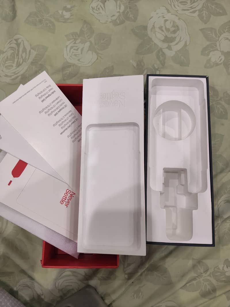 One Plus 9 4
