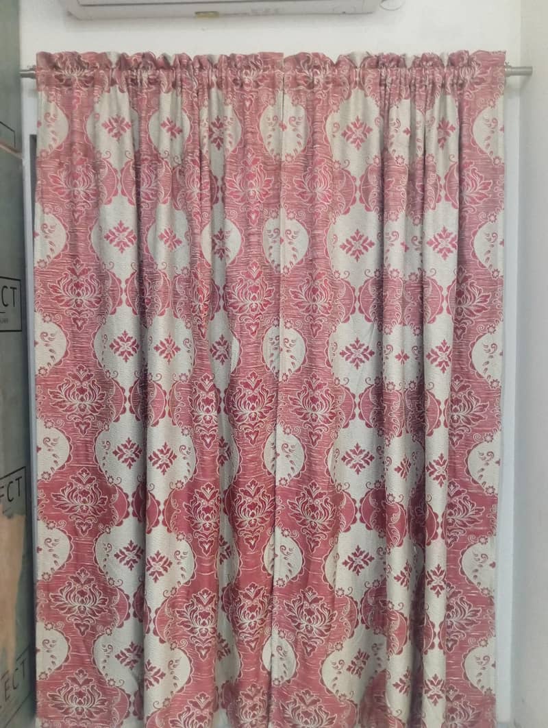 curtains 0
