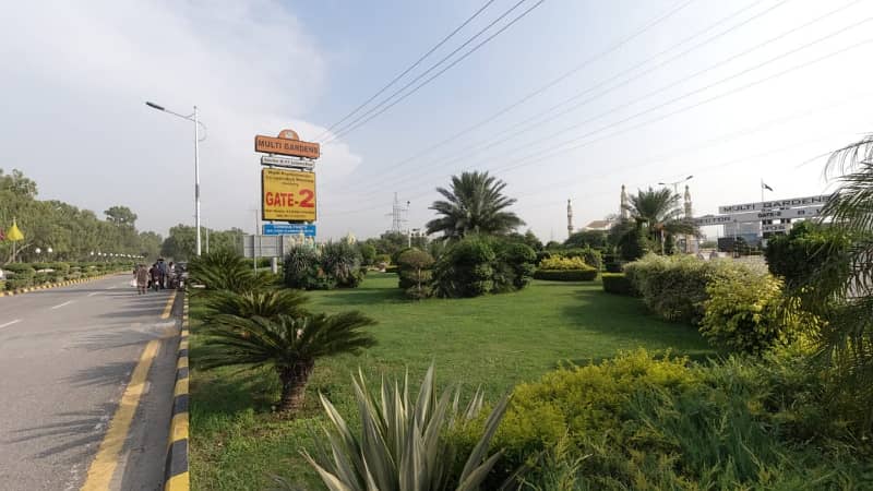 5 Marla Solid Heighted Plot For Sale 11