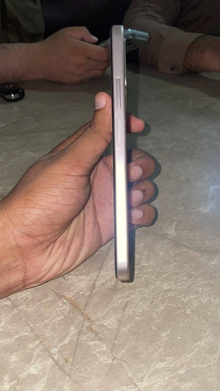 OPPO A6 1