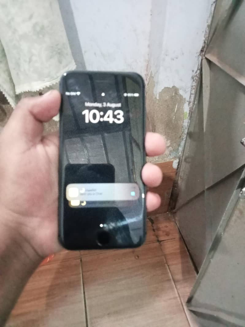 Apple iPhone 8 2