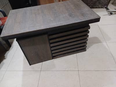 OFFICE TABLE
