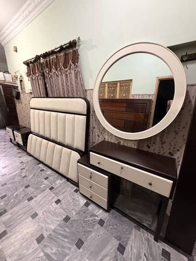UNIQUE DESIGN BEDSET