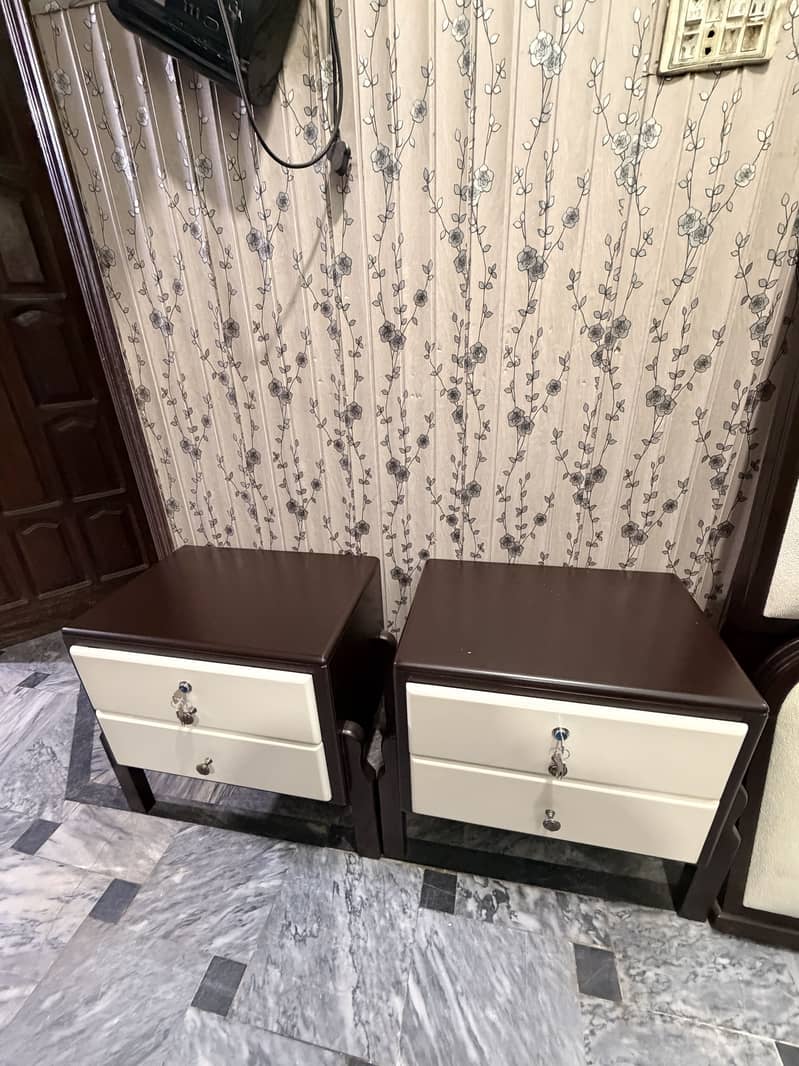 UNIQUE DESIGN BEDSET 3