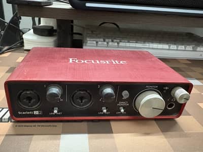 Focusrite Scarlett 2i2 (2nd Gen) - Audio Interface
