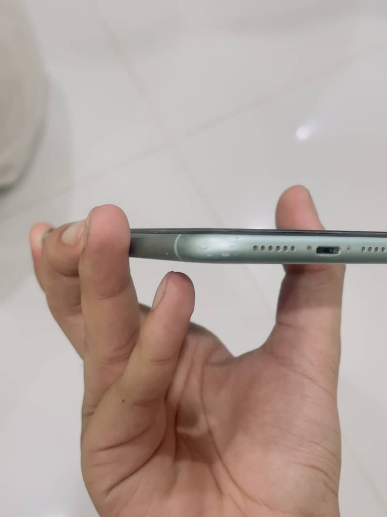 Apple iPhone 11 2