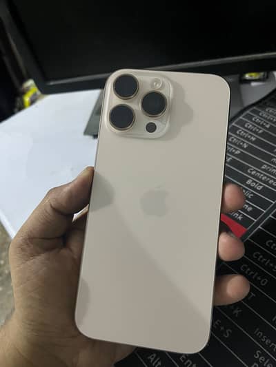 Apple iPhone 16 Pro Max Nonpta Jv golden