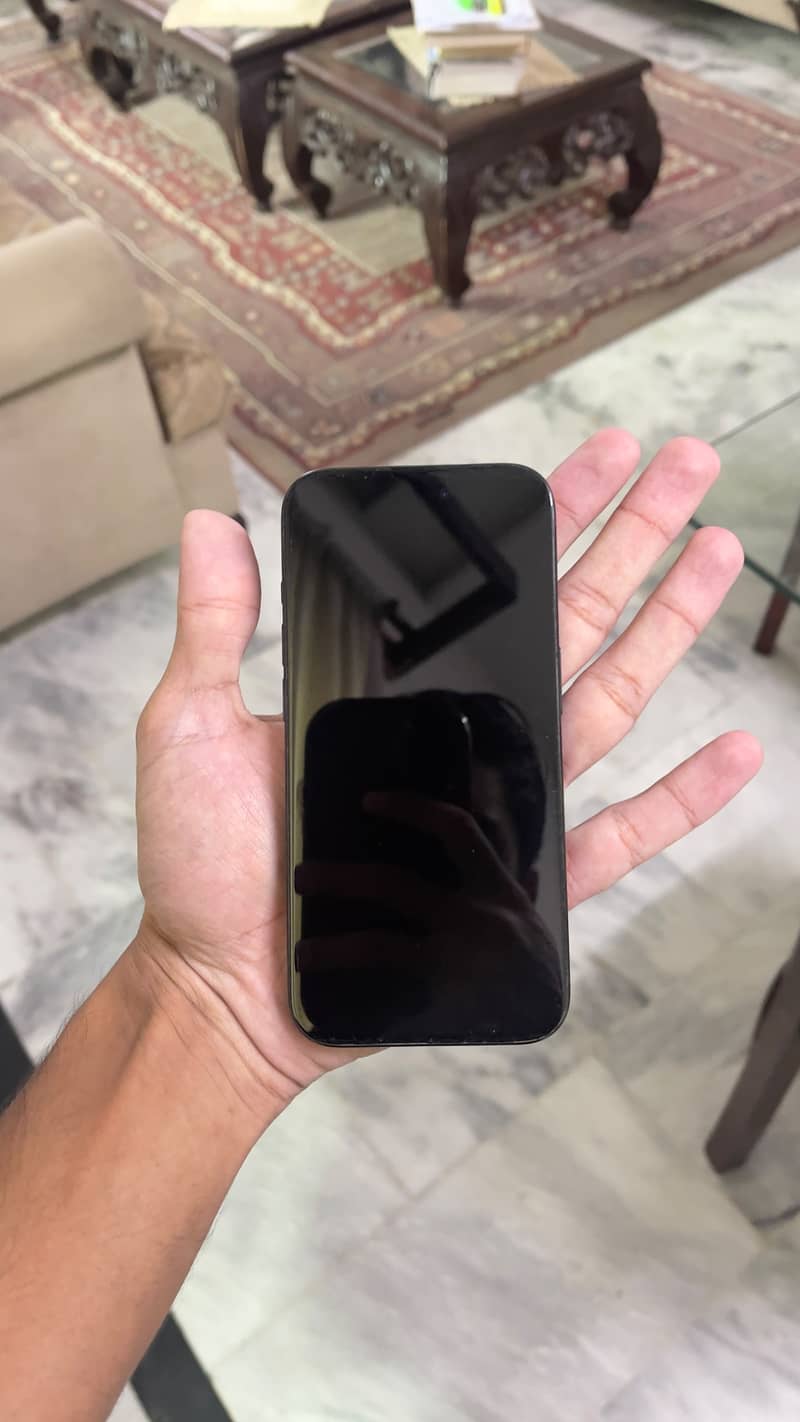 Apple iPhone 15 Pro 11