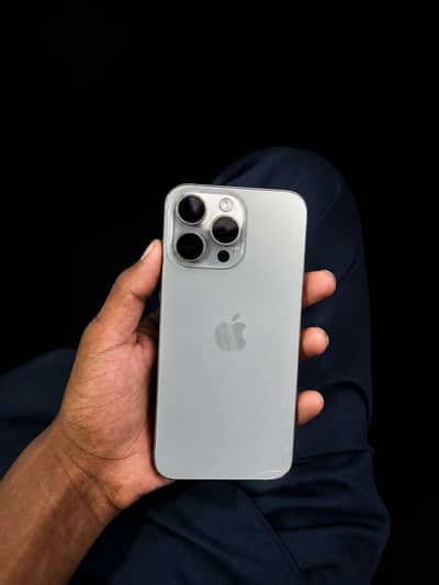 Apple iPhone 15 Pro Max