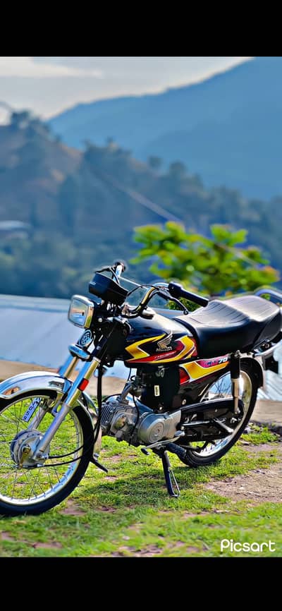 Honda Cd 70 Model 25 Black Only whatsapp