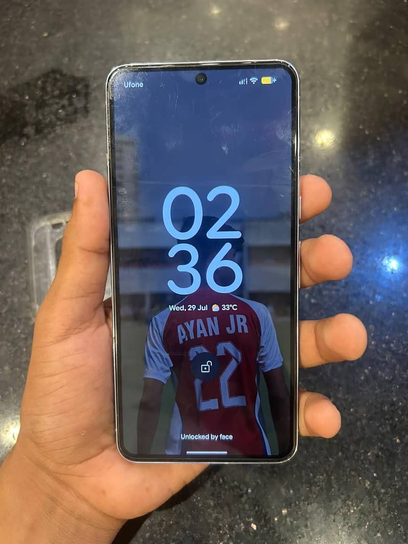 Google Pixel 8 Pro 5