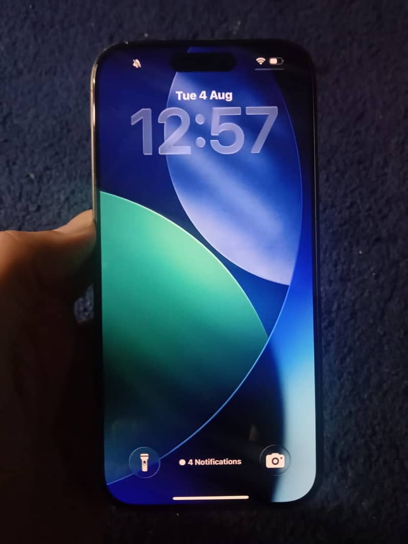 Apple iPhone 15 Pro 3