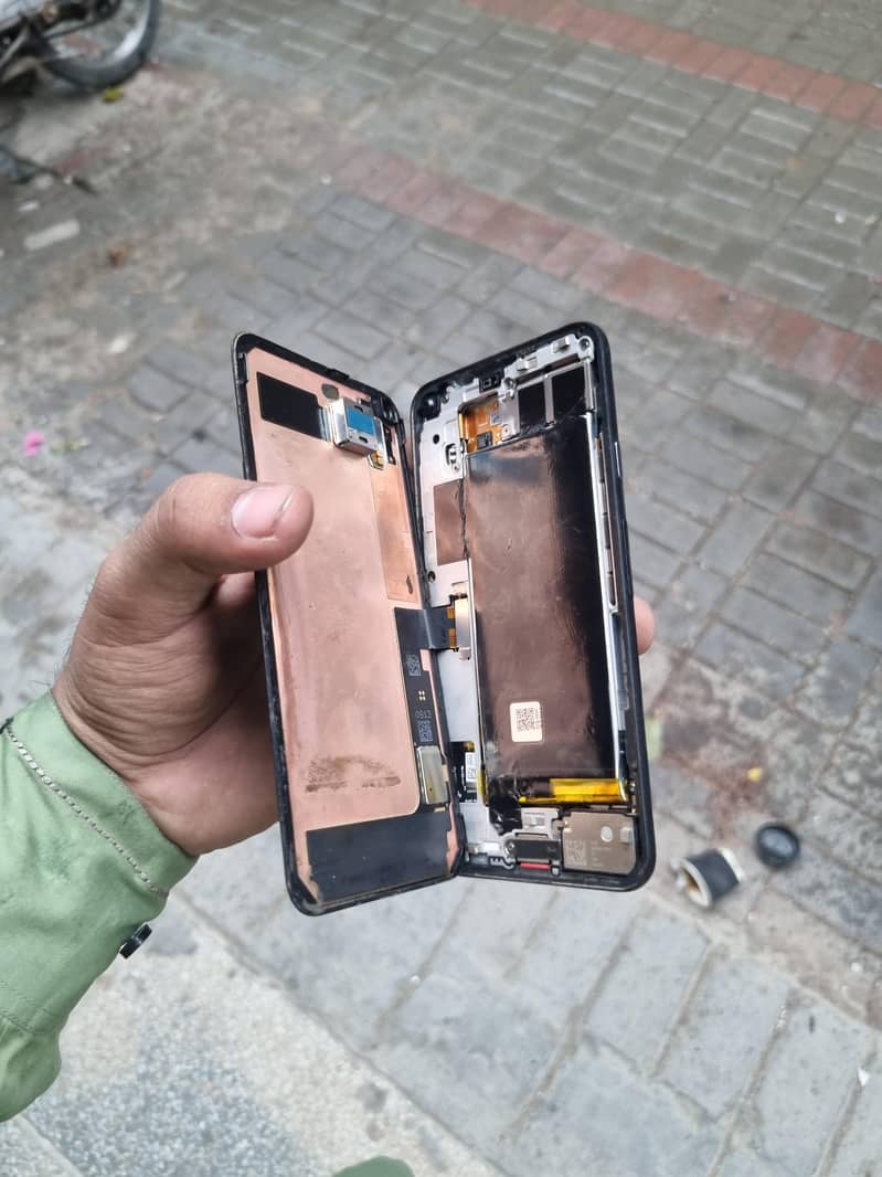 Google Pixel 5 2