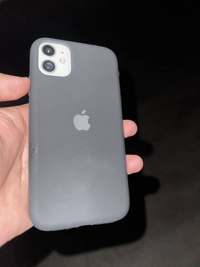 Apple iPhone 11 10