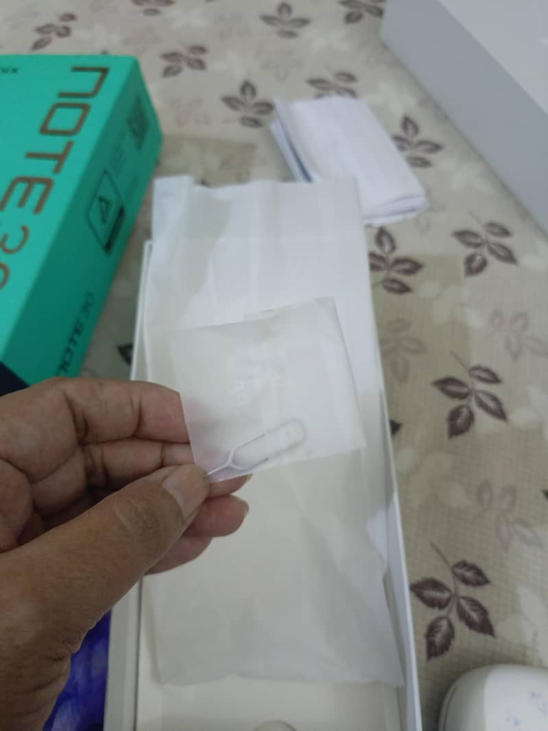 Infinix Note 30 7