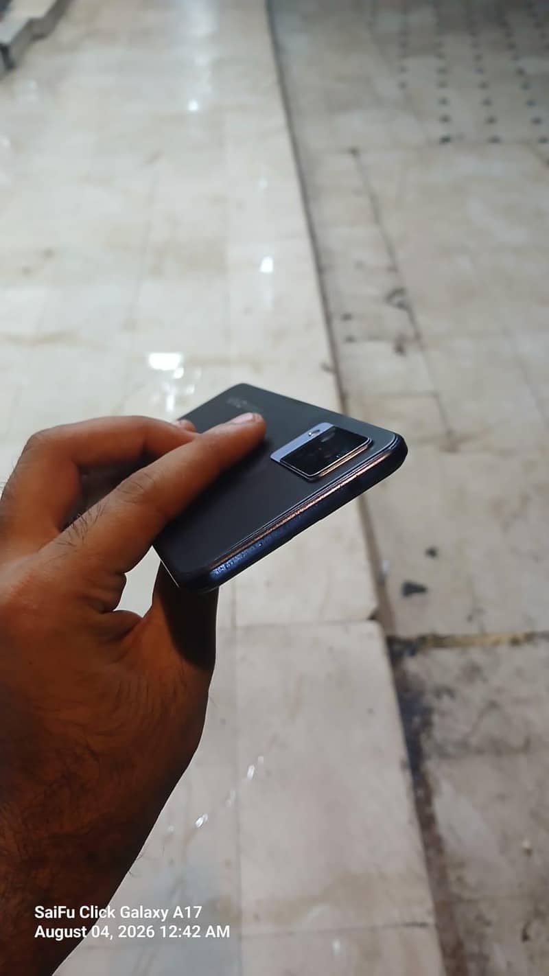 Vivo V21 2