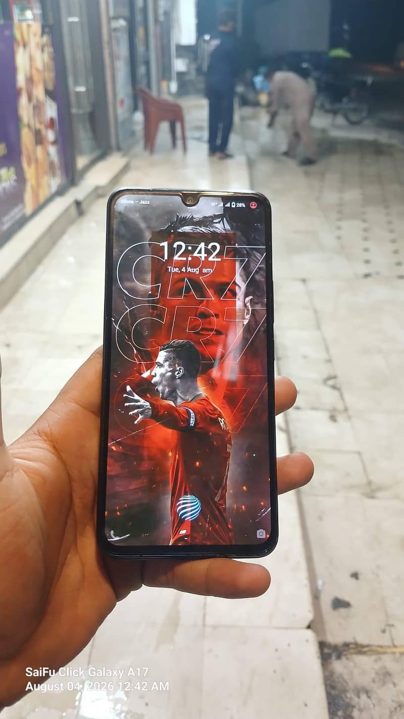 Vivo V21 3