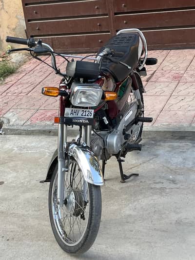 CD 70 FIRST HAND USED