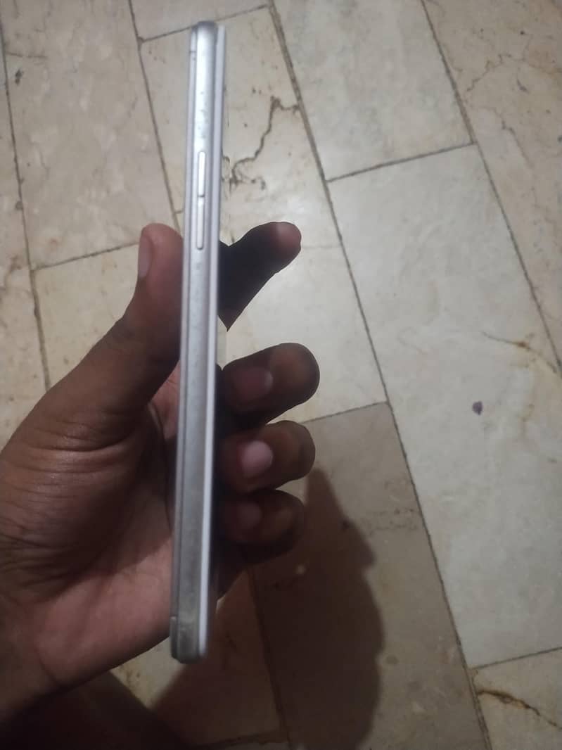 OPPO A57 3