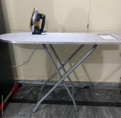 Foldable Iron Stands