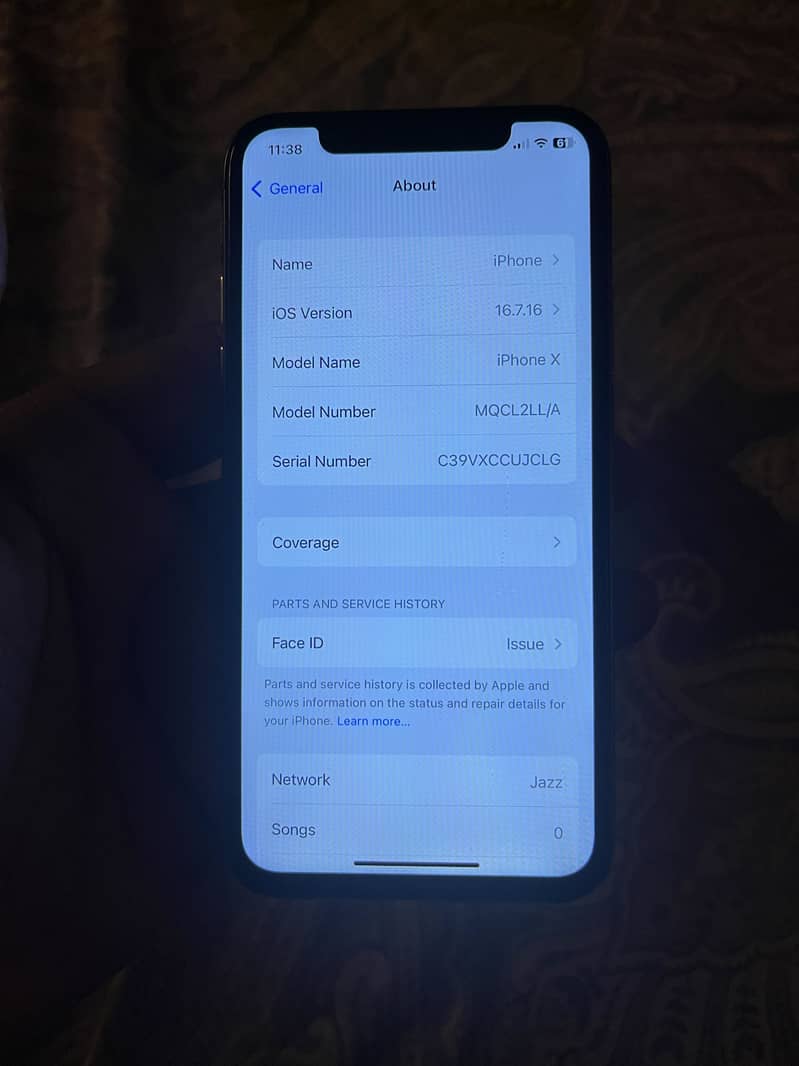 Apple iPhone X 4