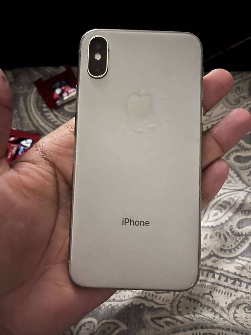 Apple iPhone X 5