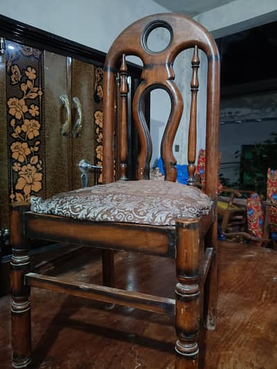 Dinning table