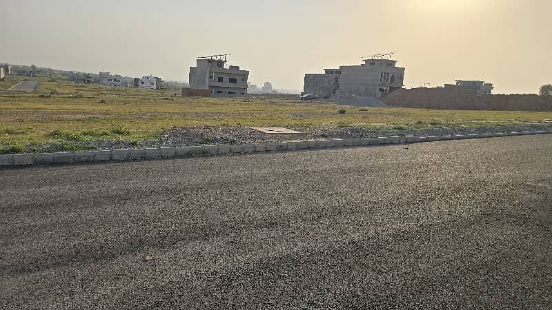5 Marla Corner Ready To Construct Plot 9