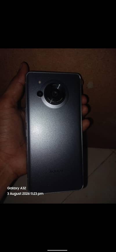 sharp aquos r7 pta approved all okay hai 10%8.5 condition hai
