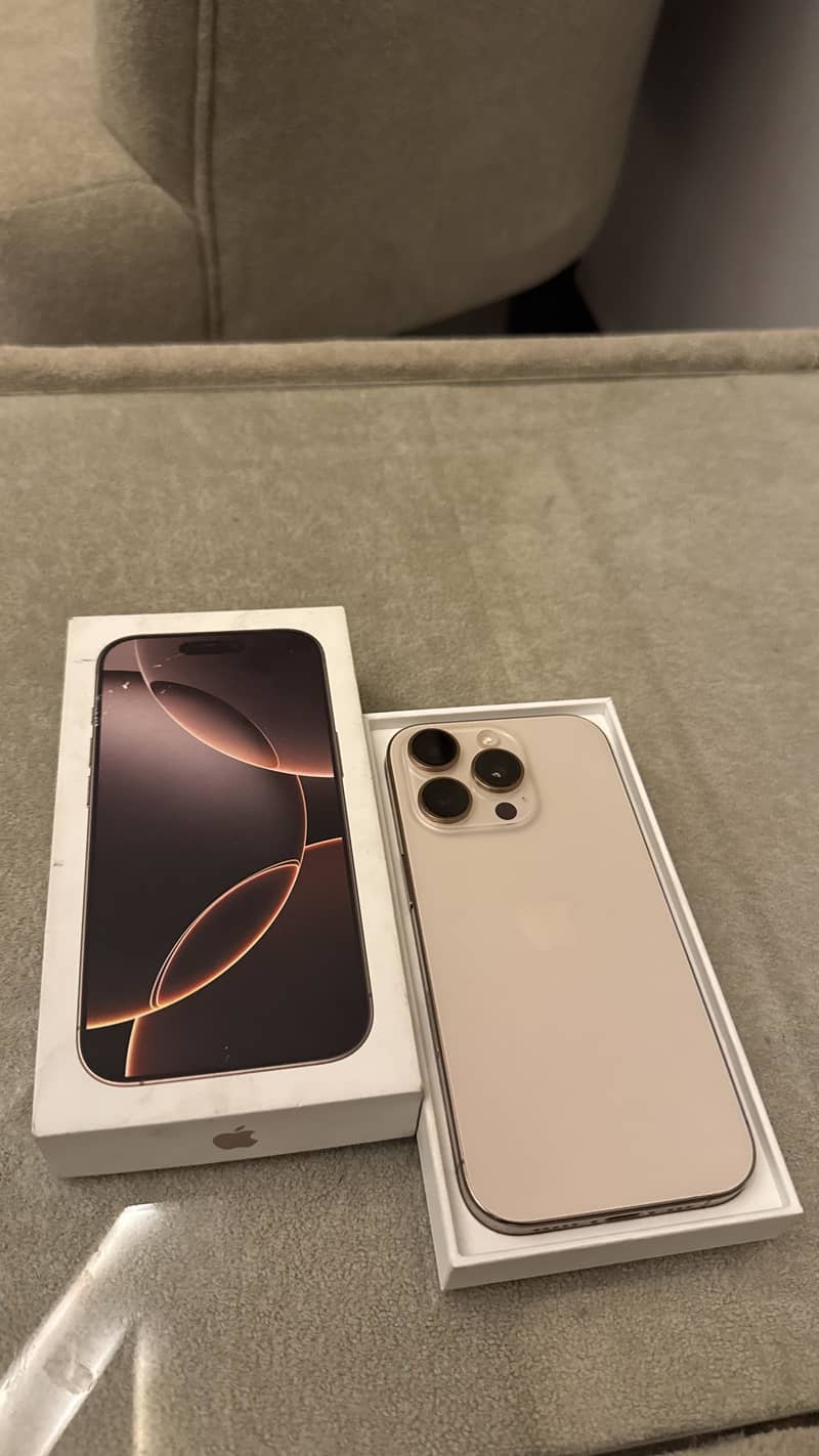 Apple iPhone 16 Pro 1