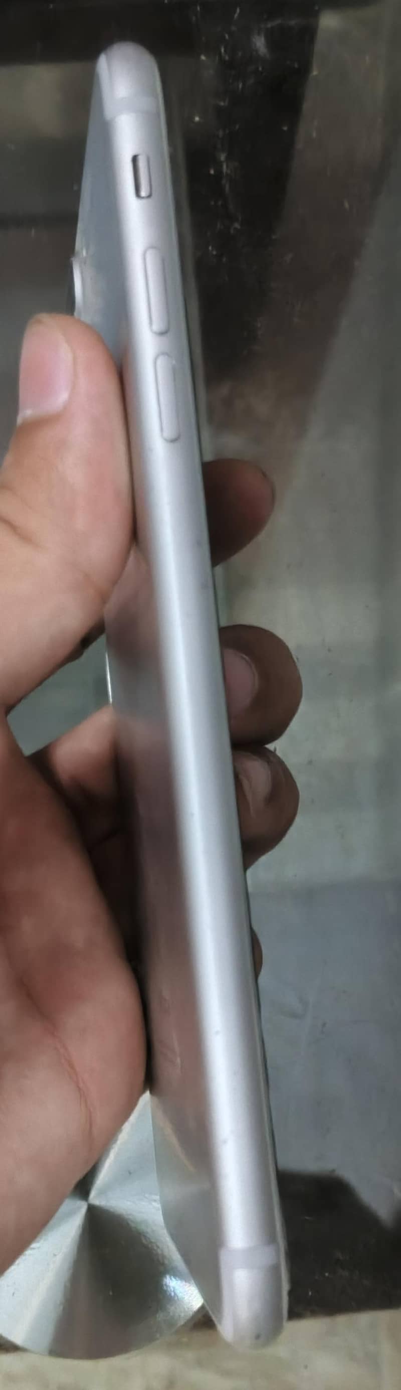 Apple iPhone 7 Plus 2