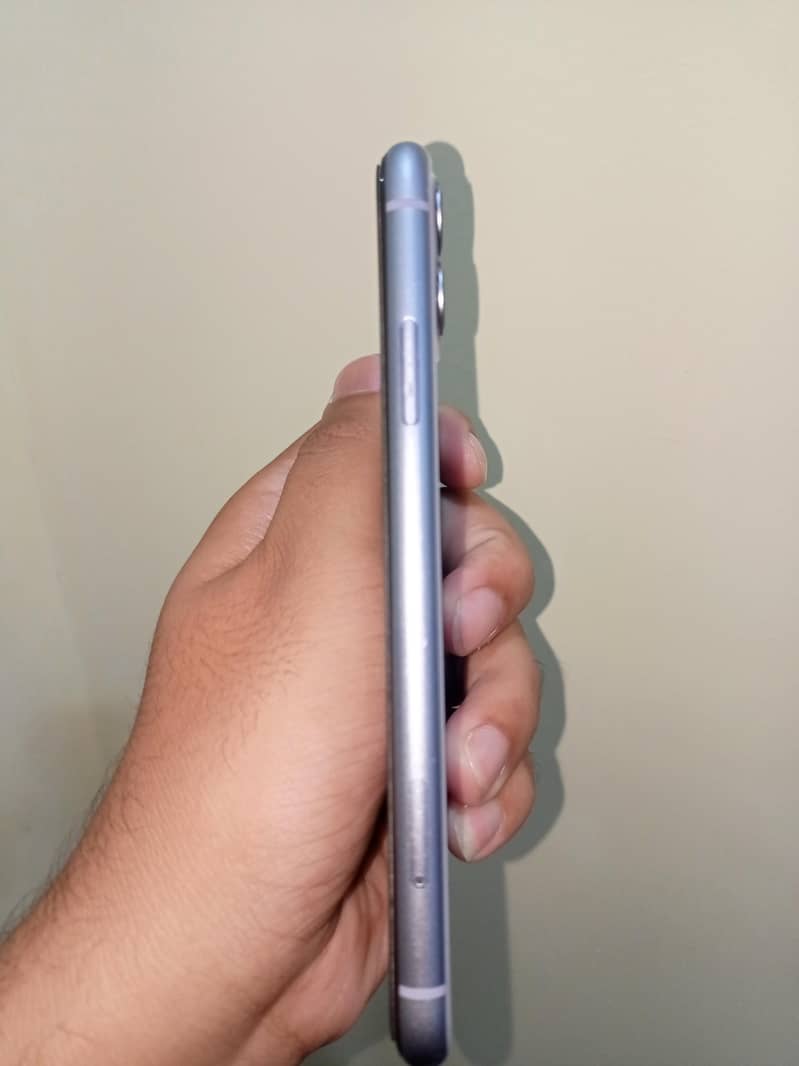 Apple iPhone 11 2