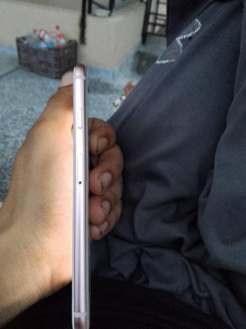 Apple iPhone 8 2