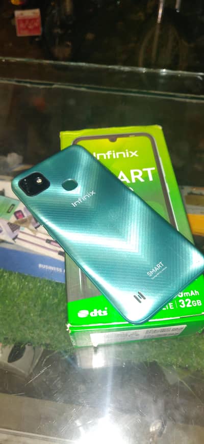 Infinix Smart HD hai 2+32 hai all ok hai 3days cheeck warranty