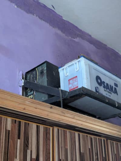 microtech ups Osaka battery all ok