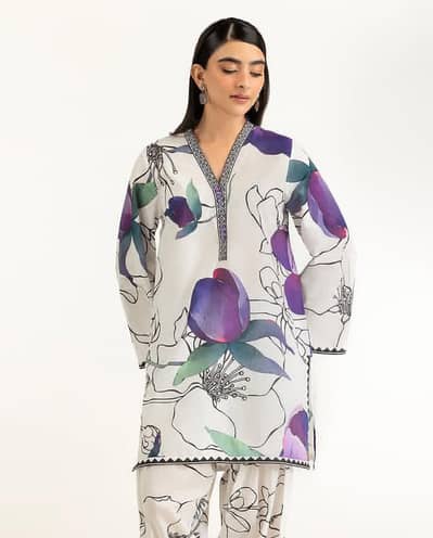 Gul Ahmed White Lawn 3 Piece Stitched Suit